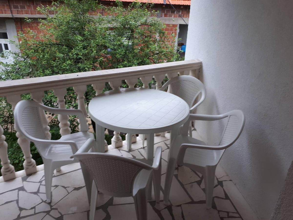 Apartmani Tajra فيسوكو المظهر الخارجي الصورة