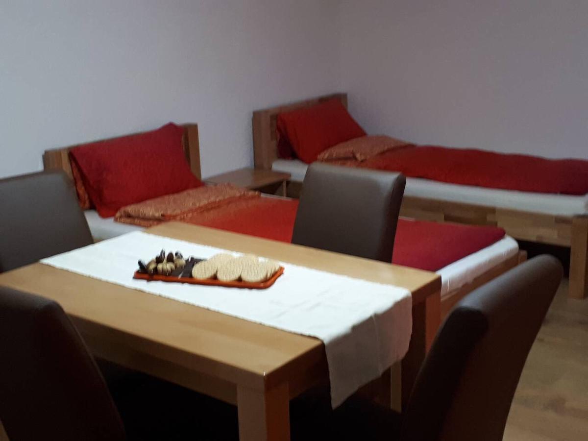 Apartmani Tajra فيسوكو المظهر الخارجي الصورة